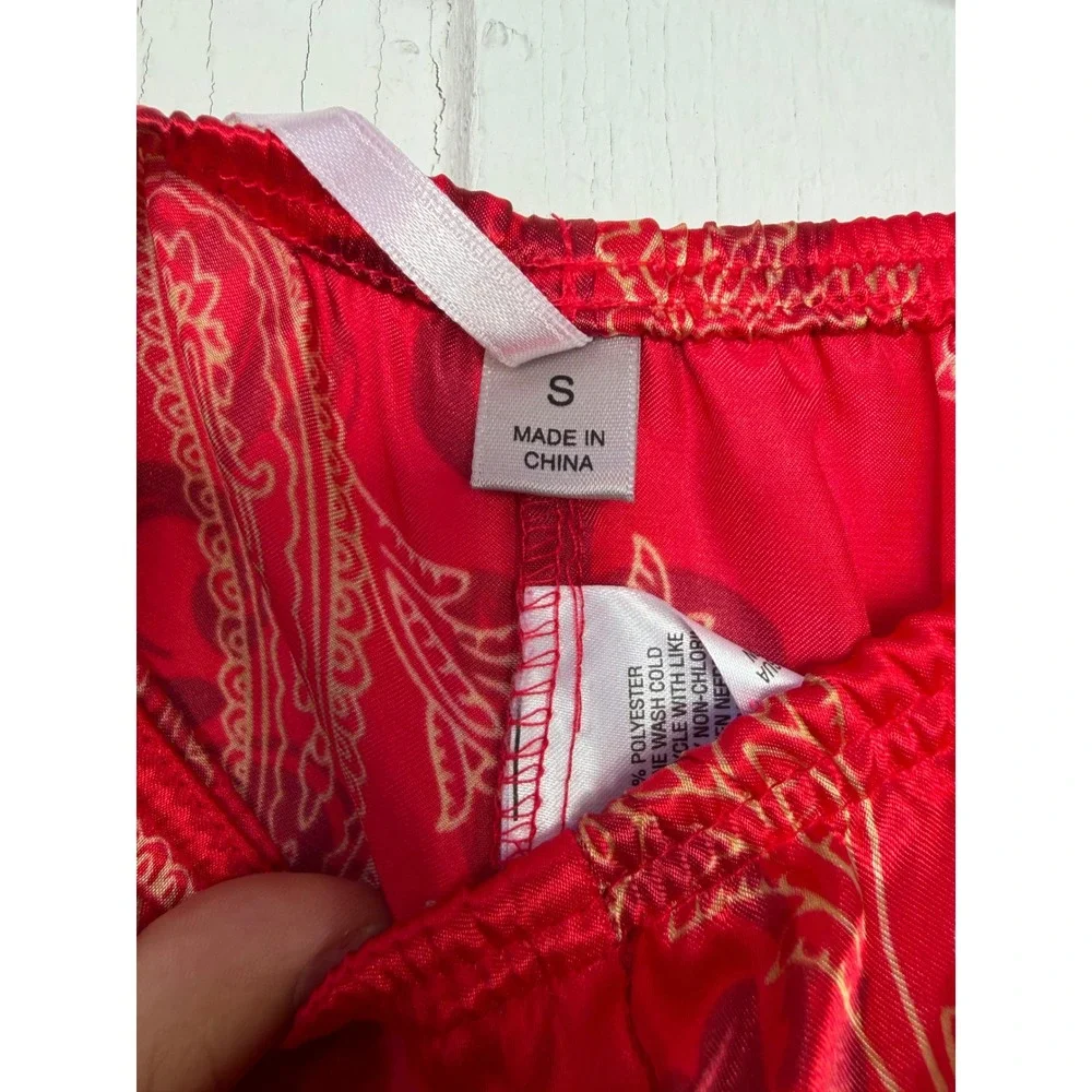 Morgan Taylor Intimates Red Paisley Satin Pajama Set Women Small Long Sleeve 2Pc